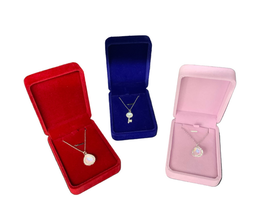 Velvet Box Premiere Necklace